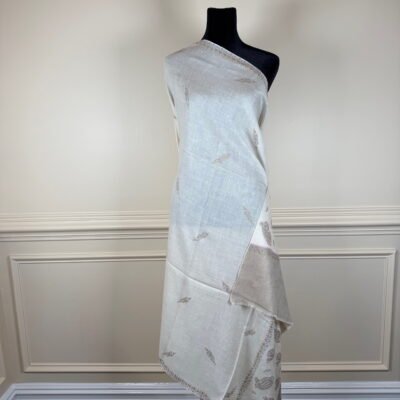 Emb. Shawl #086