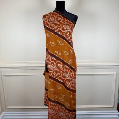 Fully Emb. Shawl #903