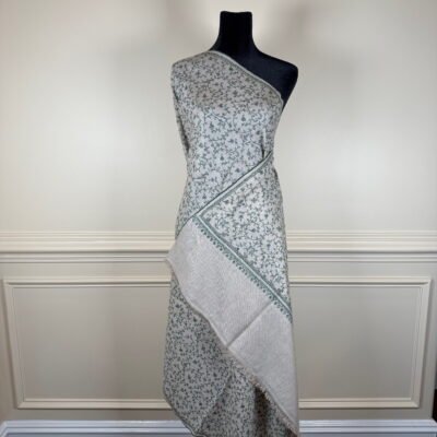 Fully Emb. Shawl #392