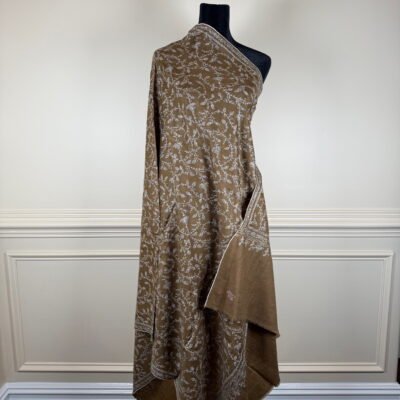 Fully Emb. Shawl #492